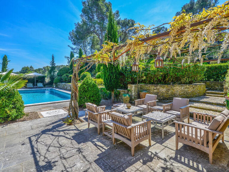 Maison Saint-Rémy-de-Provence - 5 chambres - 10000m²