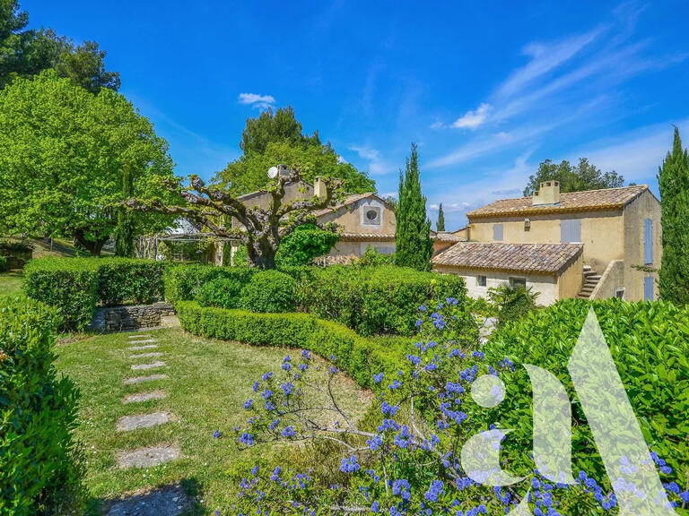 Maison Saint-Rémy-de-Provence - 5 chambres - 10000m²