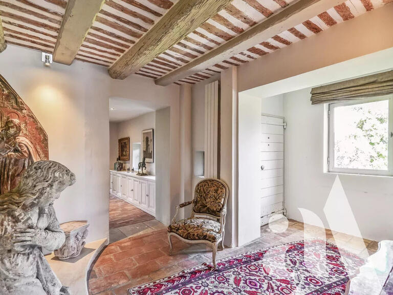 House Saint-Rémy-de-Provence - 5 bedrooms - 10000m²