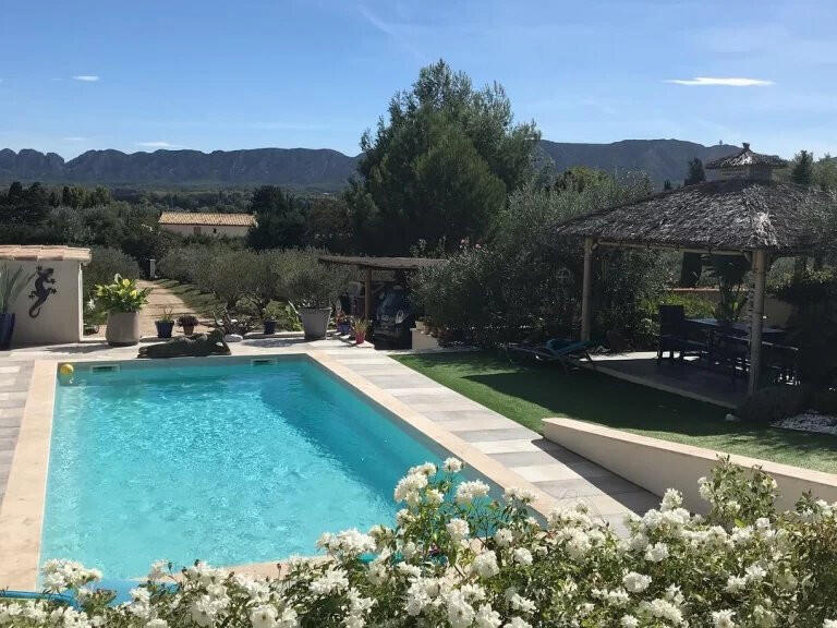 Maison Saint-Rémy-de-Provence - 3 chambres - 2000m²