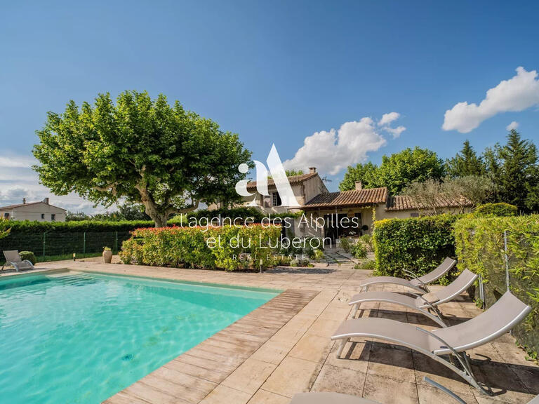 Maison Saint-Rémy-de-Provence - 5 chambres - 200m²