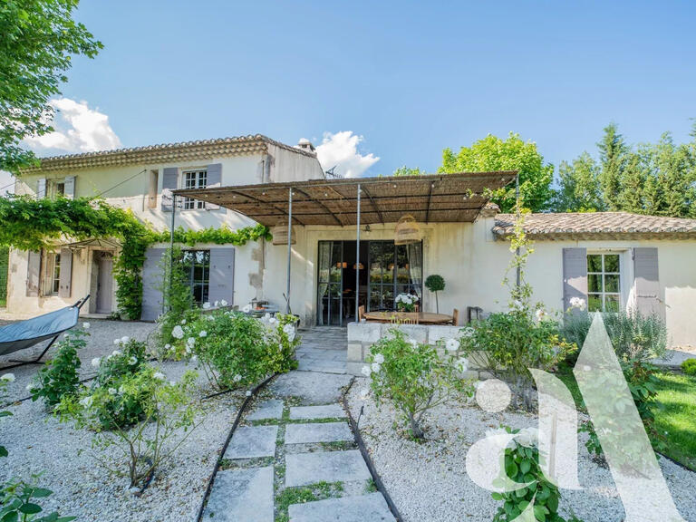 Maison Saint-Rémy-de-Provence - 5 chambres - 200m²