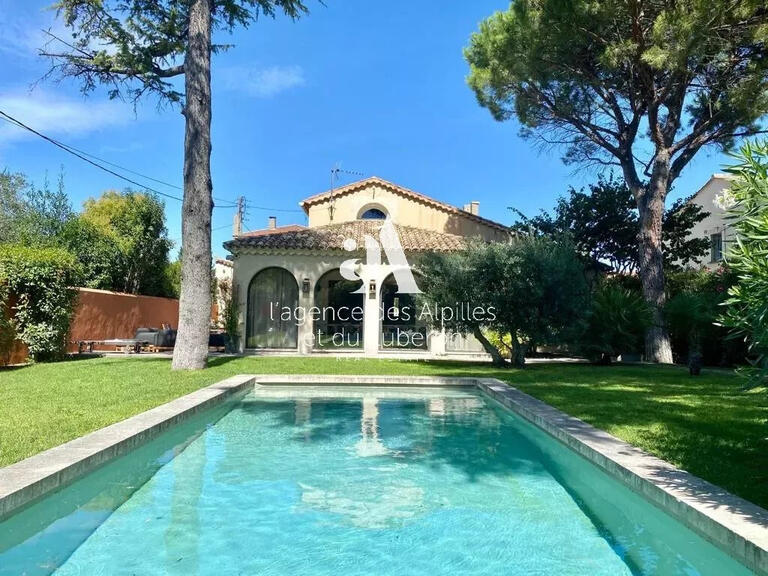 House Saint-Rémy-de-Provence - 5 bedrooms - 1000m²