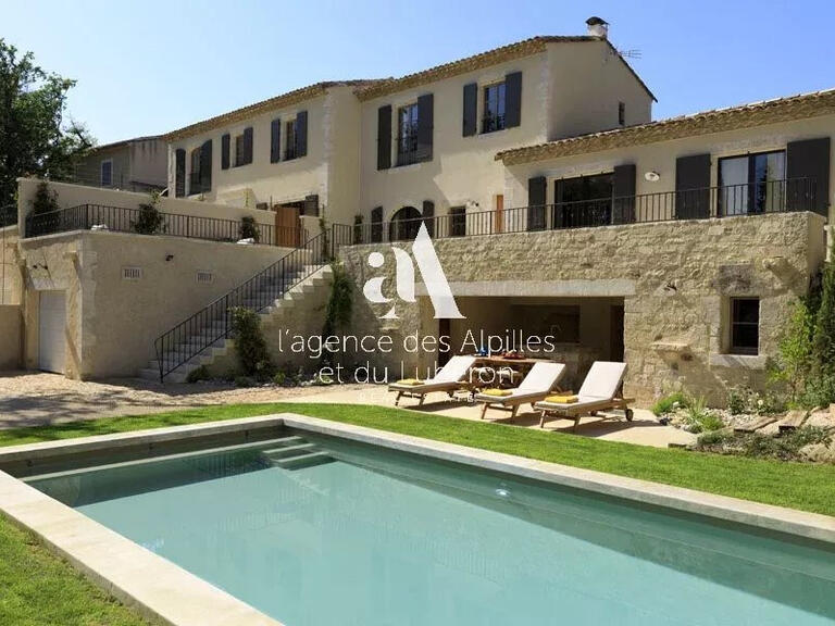 House Saint-Rémy-de-Provence - 3 bedrooms - 800m²