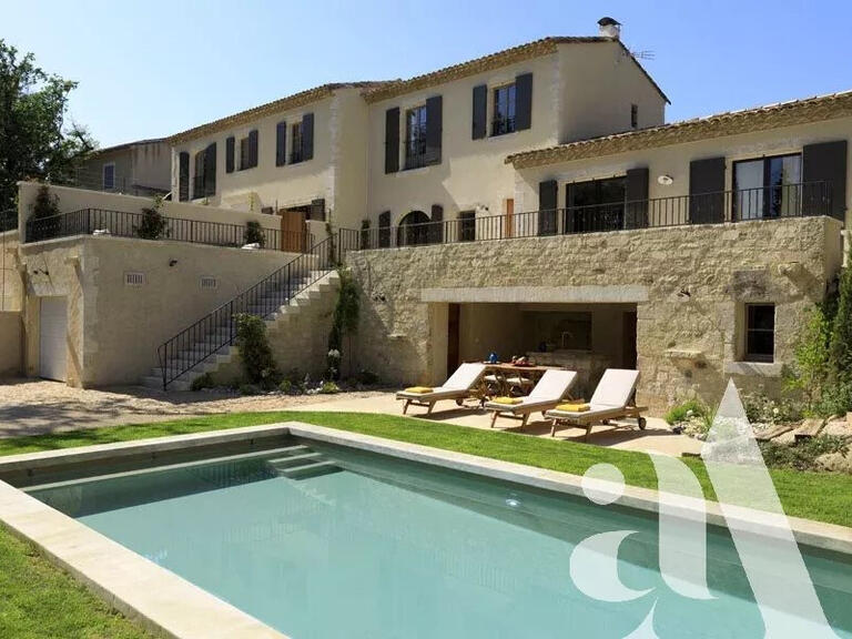 House Saint-Rémy-de-Provence - 3 bedrooms - 800m²