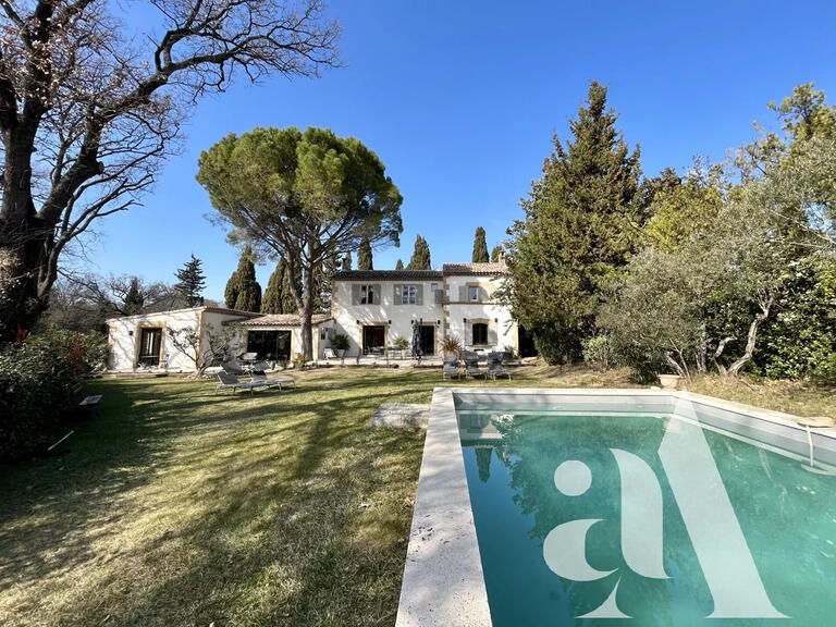 House Saint-Rémy-de-Provence - 5 bedrooms - 2000m²