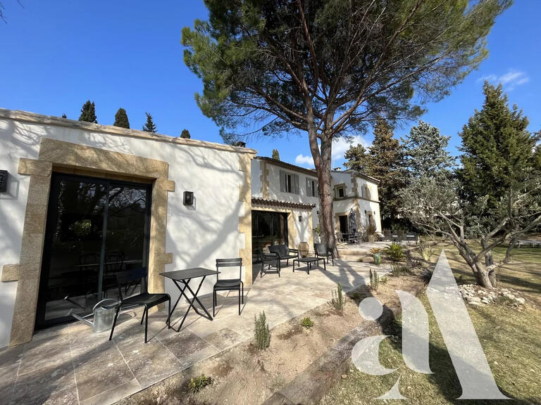 House Saint-Rémy-de-Provence - 5 bedrooms - 2000m²