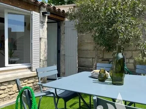 House Saint-Rémy-de-Provence - 3 bedrooms - 150m²