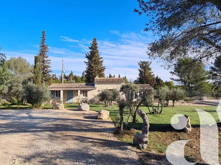 Maison Saint-Rémy-de-Provence - 2 chambres - 5500m²