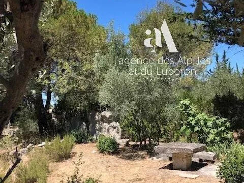 Maison Saint-Rémy-de-Provence - 2 chambres - 5500m²