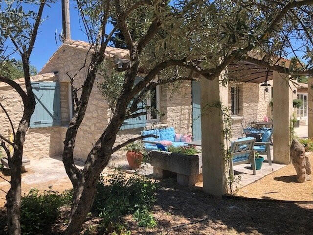 House Saint-Rémy-de-Provence - 2 bedrooms - 5500m²