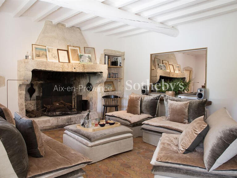 House Saint-Rémy-de-Provence - 4 bedrooms - 250m²