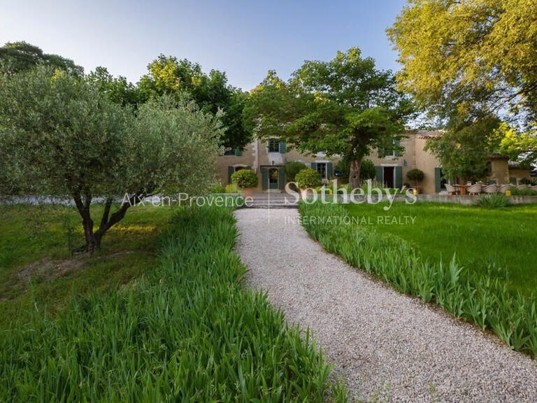 Maison Saint-Rémy-de-Provence - 7 chambres - 650m²