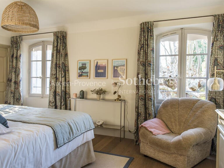 Maison Saint-Rémy-de-Provence - 8 chambres - 750m²