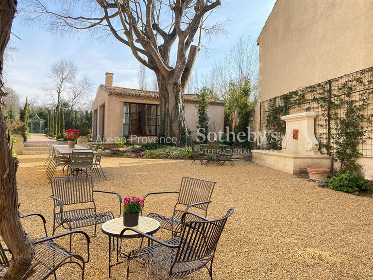 Maison Saint-Rémy-de-Provence - 8 chambres - 750m²