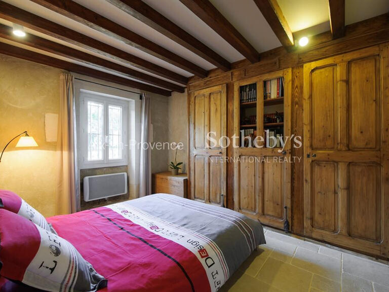 House Saint-Rémy-de-Provence - 6 bedrooms - 300m²