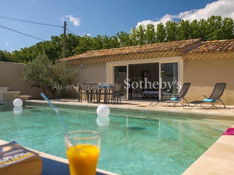 House Saint-Rémy-de-Provence - 6 bedrooms - 300m²