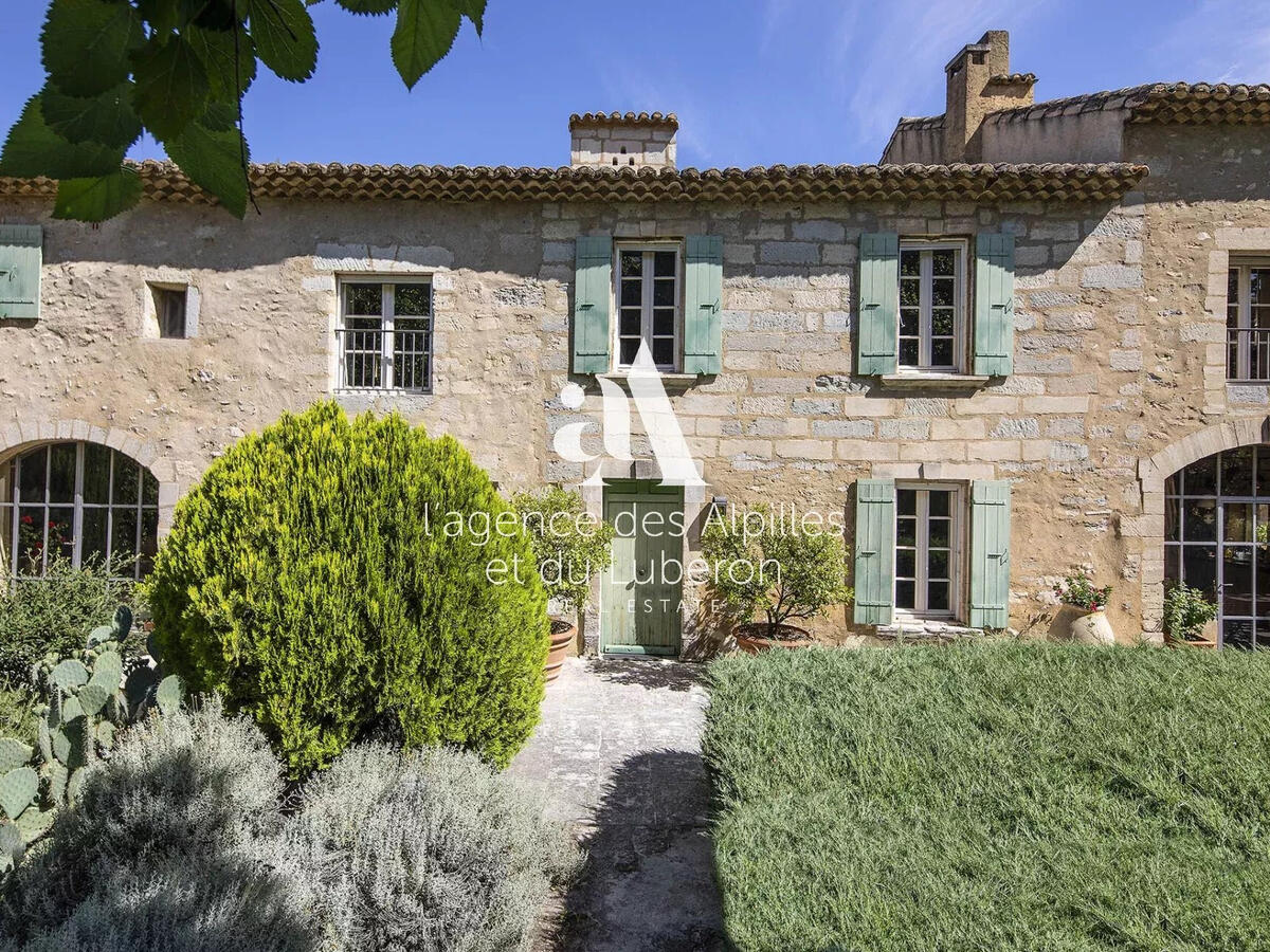 Maison Saint-Rémy-de-Provence