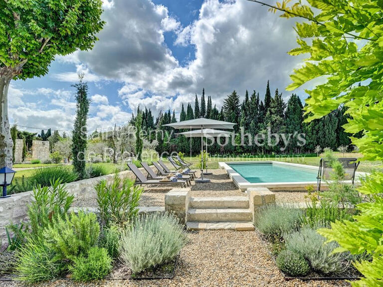 Maison Saint-Rémy-de-Provence - 4 chambres - 250m²