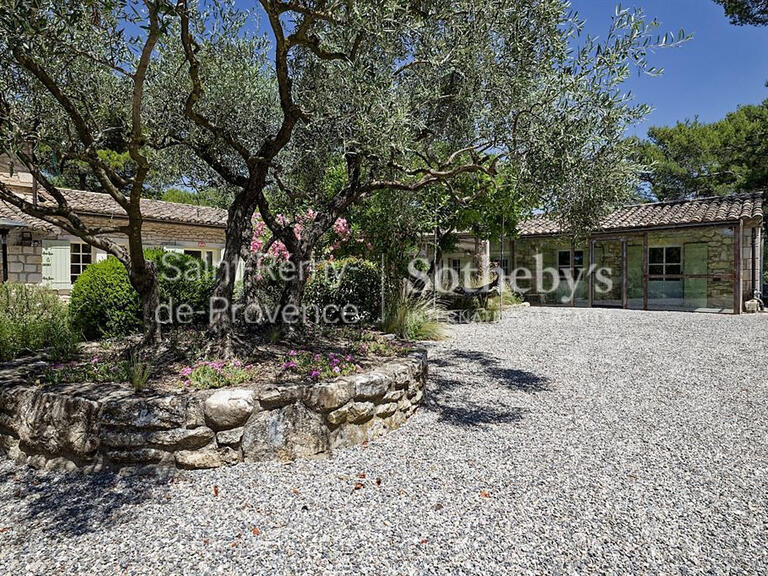 Maison Saint-Rémy-de-Provence - 5 chambres - 280m²