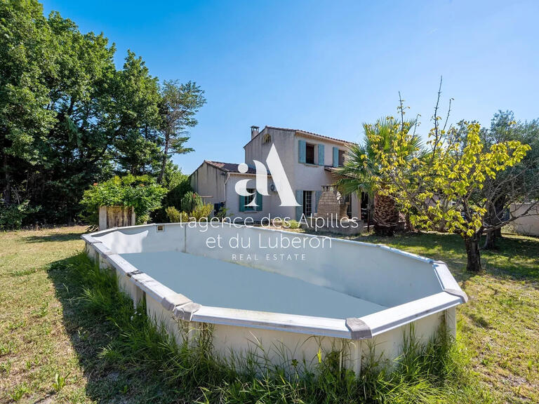 House Saint-Rémy-de-Provence - 3 bedrooms - 210m²