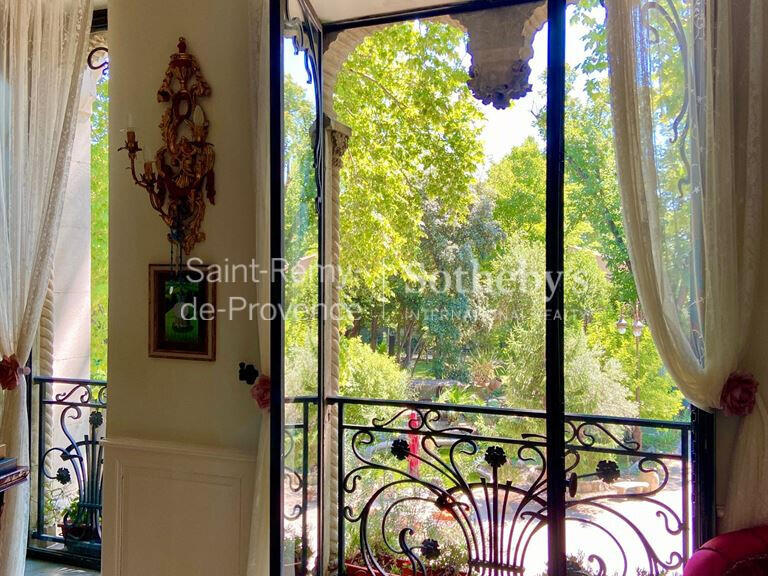 House Saint-Rémy-de-Provence - 7 bedrooms - 340m²