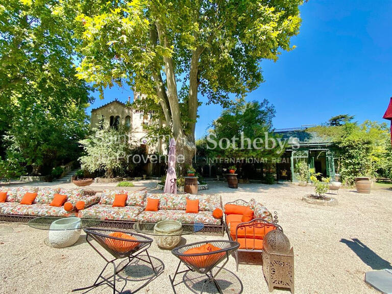 House Saint-Rémy-de-Provence - 7 bedrooms - 340m²