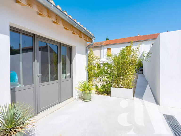 Sale House Saint-Rémy-de-Provence - 5 bedrooms