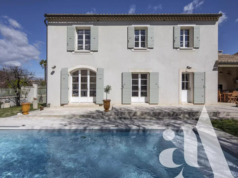 Maison Saint-Rémy-de-Provence - 5 chambres - 160m²