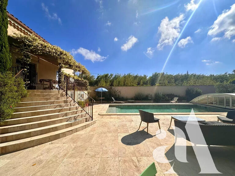 House Saint-Rémy-de-Provence - 7 bedrooms - 210m²