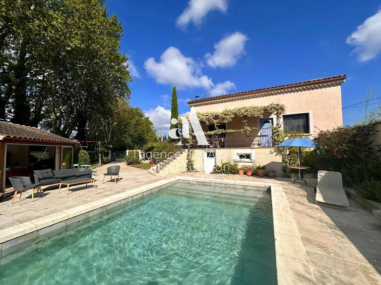 House Saint-Rémy-de-Provence - 7 bedrooms - 210m²