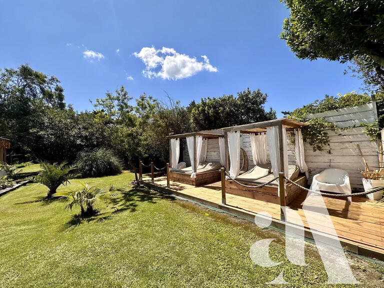 Sale House Saint-Rémy-de-Provence - 4 bedrooms