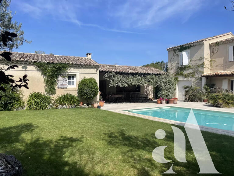 Maison Saint-Rémy-de-Provence - 4 chambres - 230m²