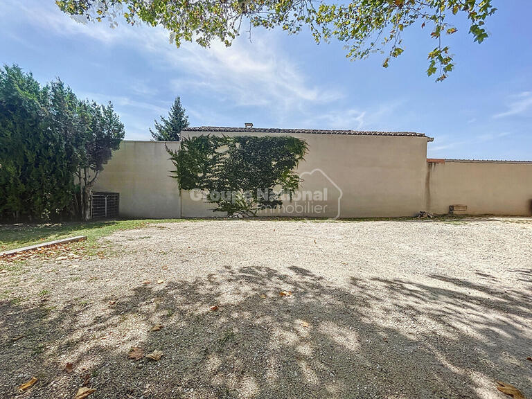 House Saint-Rémy-de-Provence - 5 bedrooms - 176m²