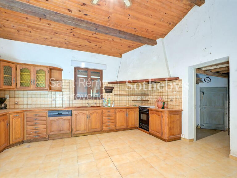 Maison Saint-Rémy-de-Provence - 5 chambres - 181m²