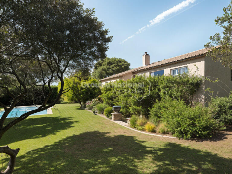 Maison Saint-Rémy-de-Provence - 4 chambres - 138m²