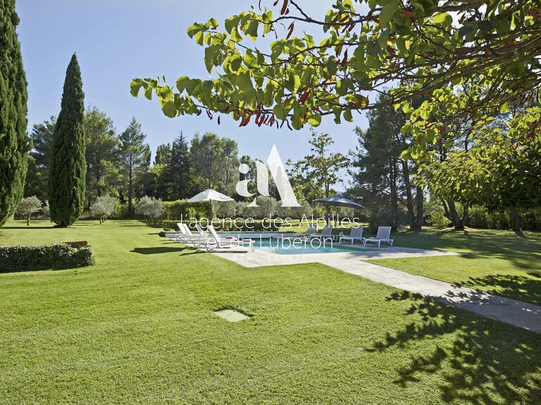 House Saint-Rémy-de-Provence - 6 bedrooms - 400m²