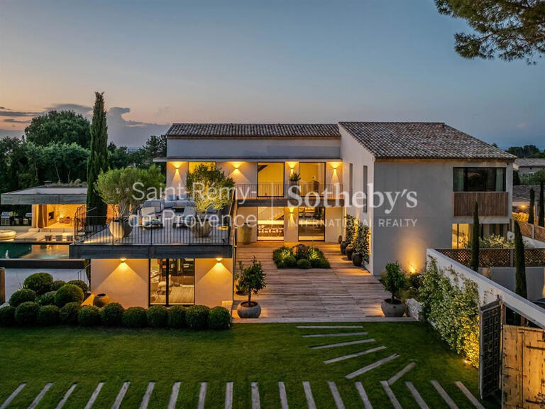 House Saint-Rémy-de-Provence - 6 bedrooms - 450m²