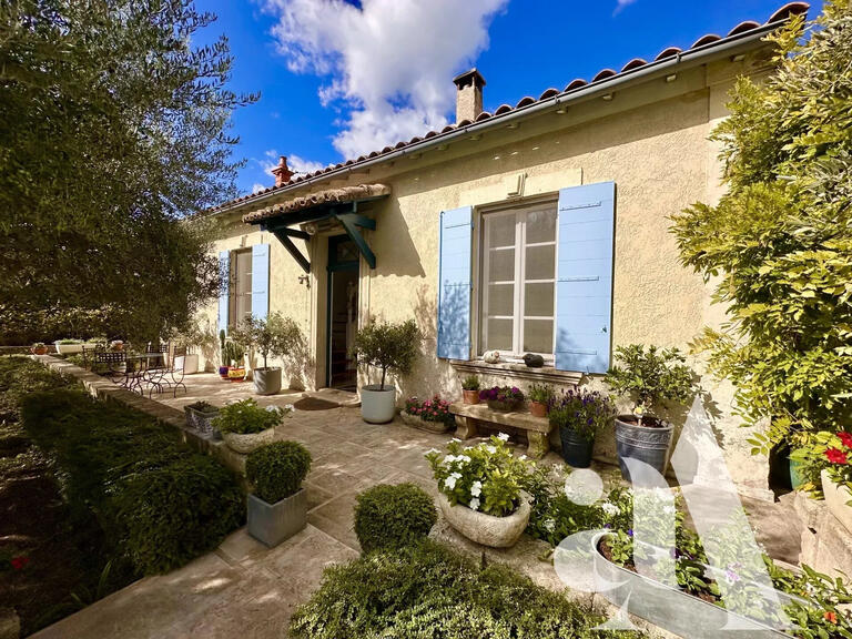 Maison Saint-Rémy-de-Provence - 3 chambres - 140m²