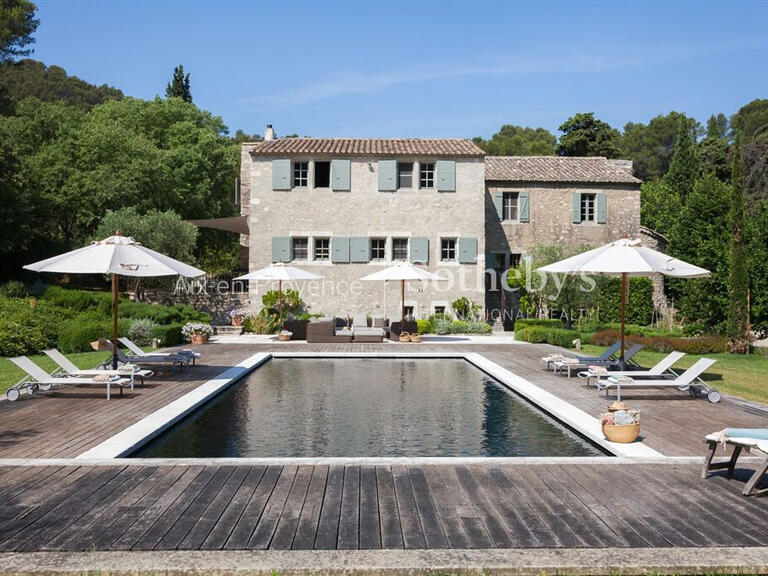 House Saint-Rémy-de-Provence - 6 bedrooms - 450m²