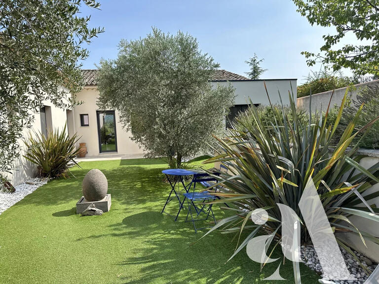 House Saint-Rémy-de-Provence - 3 bedrooms - 2000m²