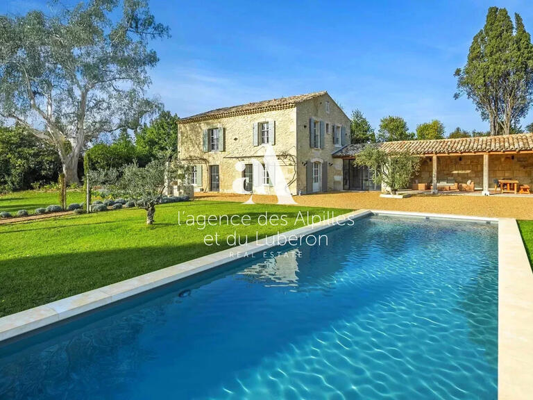 House Saint-Rémy-de-Provence - 5 bedrooms - 250m²