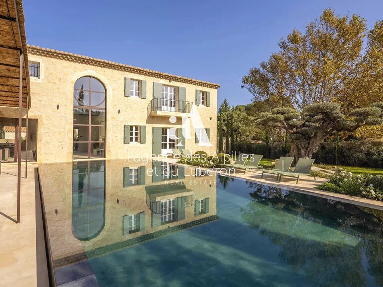 House Saint-Rémy-de-Provence - 5 bedrooms - 337m²