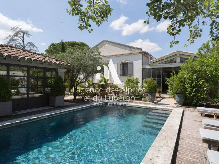 House Saint-Rémy-de-Provence - 4 bedrooms - 900m²