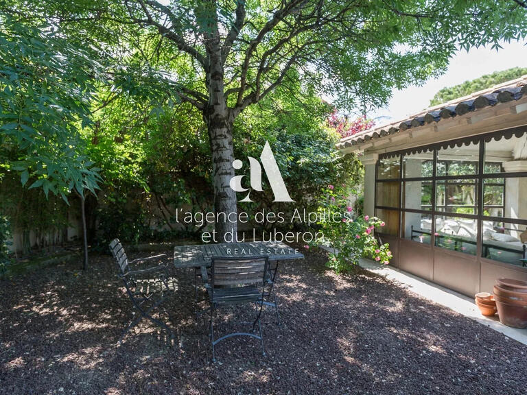 House Saint-Rémy-de-Provence - 4 bedrooms - 900m²