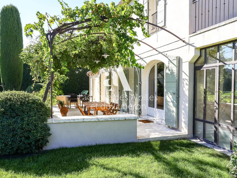 House Saint-Rémy-de-Provence - 5 bedrooms - 290m²