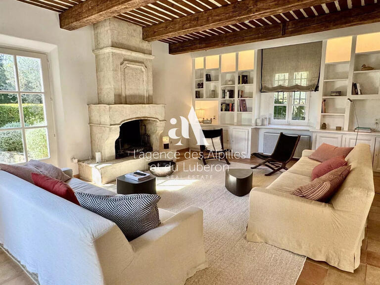 House Saint-Rémy-de-Provence - 6 bedrooms - 300m²