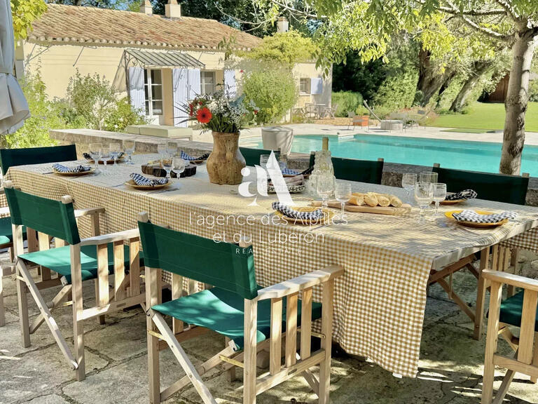 House Saint-Rémy-de-Provence - 6 bedrooms - 300m²