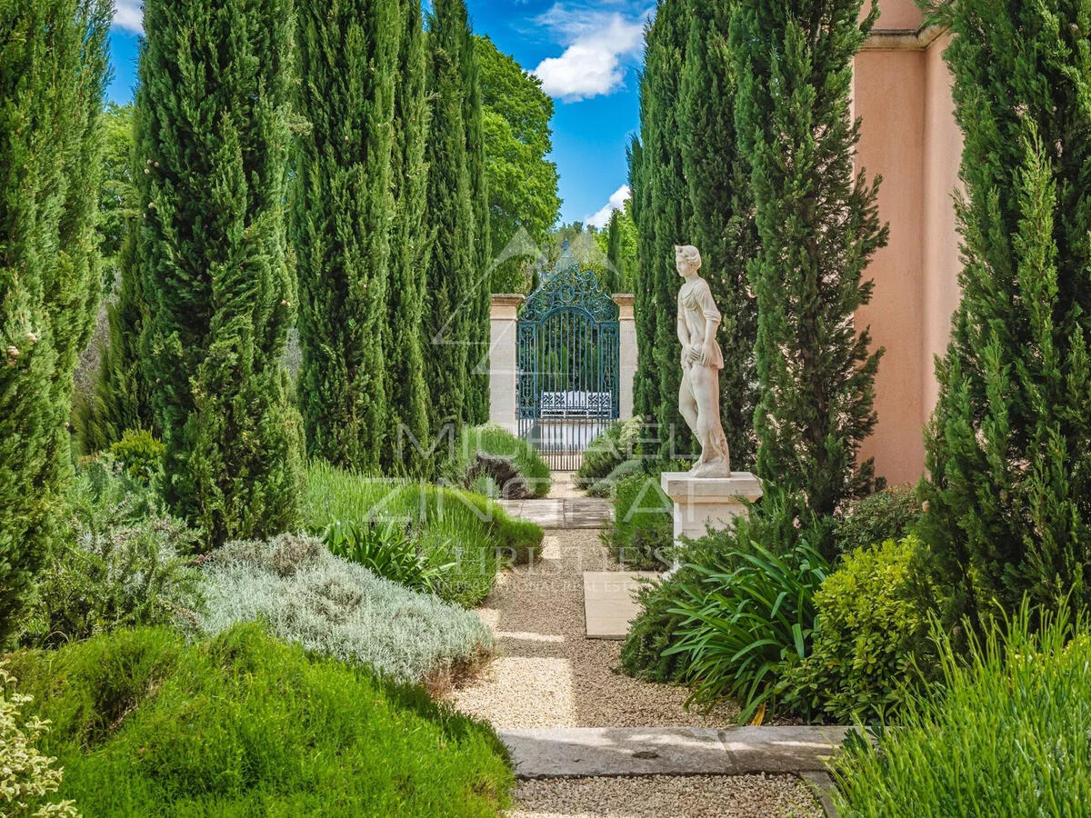 Maison Saint-Rémy-de-Provence