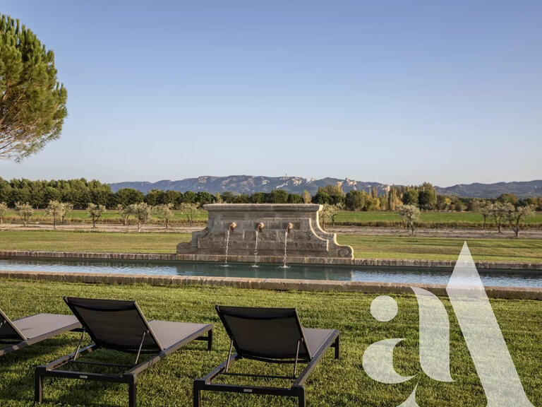 Property Saint-Rémy-de-Provence - 5 bedrooms - 355m²